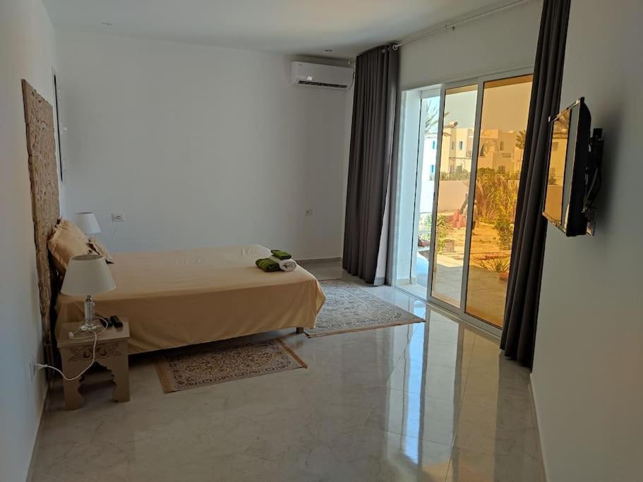 Villa Vill La Reine Jerba Avec Piscine El Guecheine Exterior foto